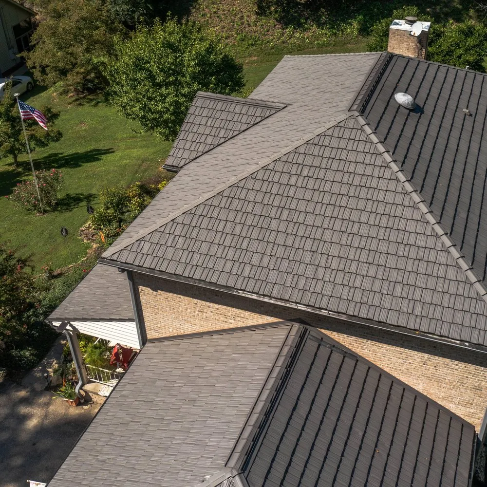 Slide of El Amigo Construction