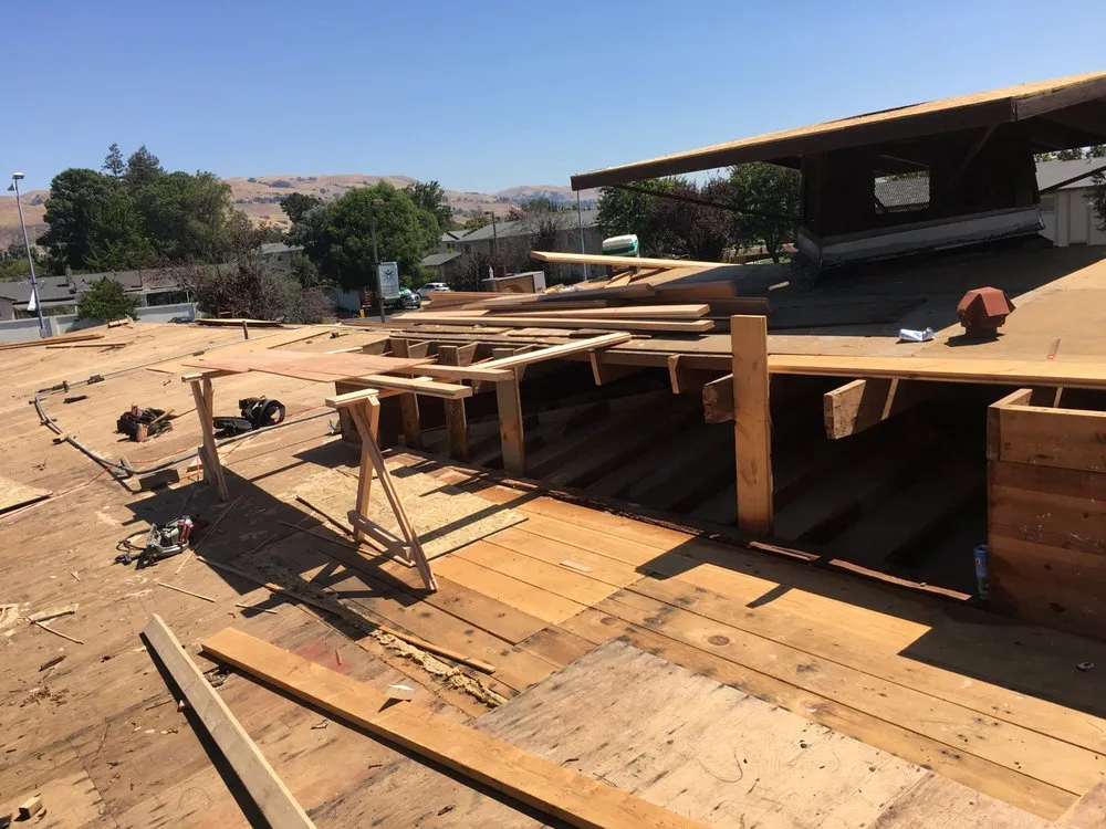 Slide of El Camino Roof Systems