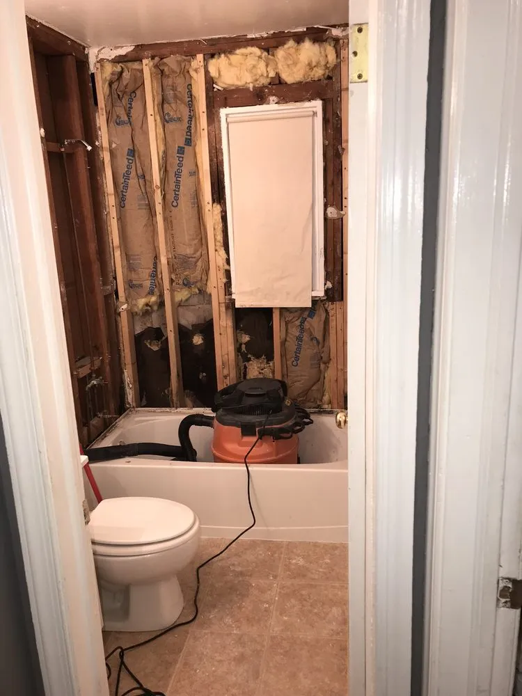 Slide of E&L Construction