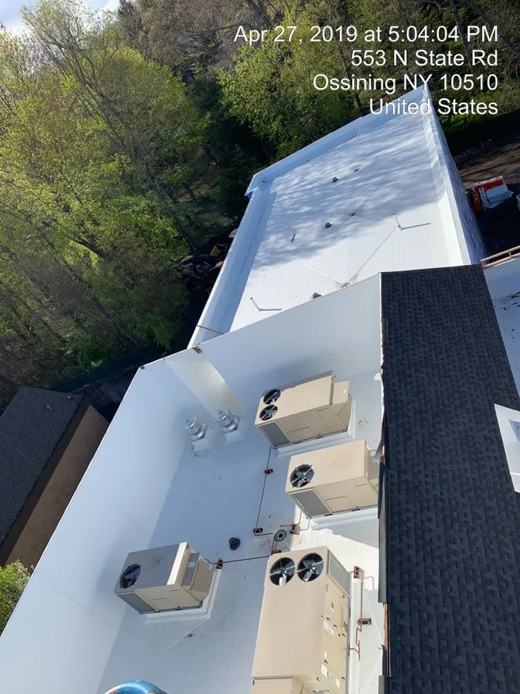 Slide of E&L Contractors