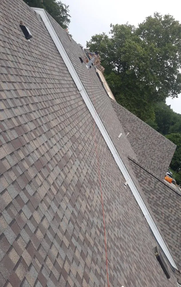 Slide of E&L Contractors