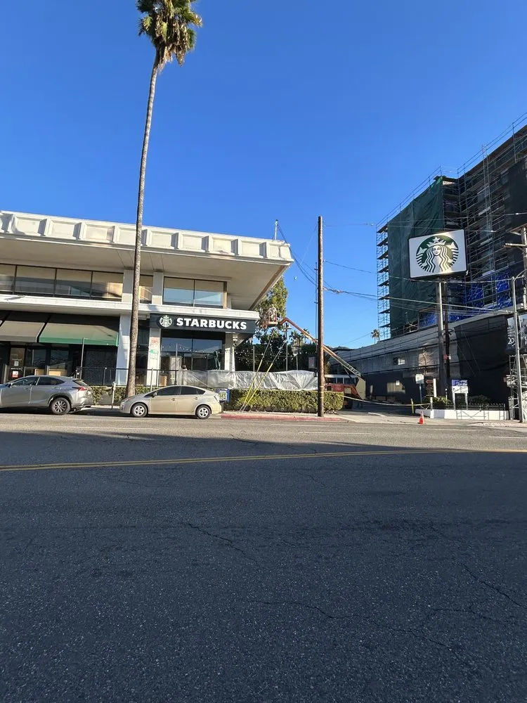 Slide of El Lay Construction