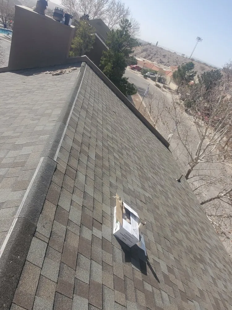 Slide of El Paso Roofing 915