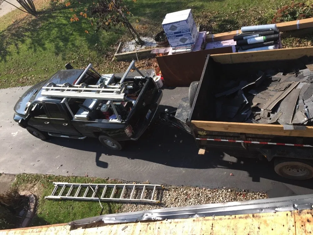 Slide of El Potosino Roofing and Construction