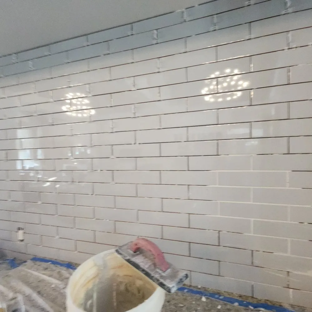 Slide of El Renovation