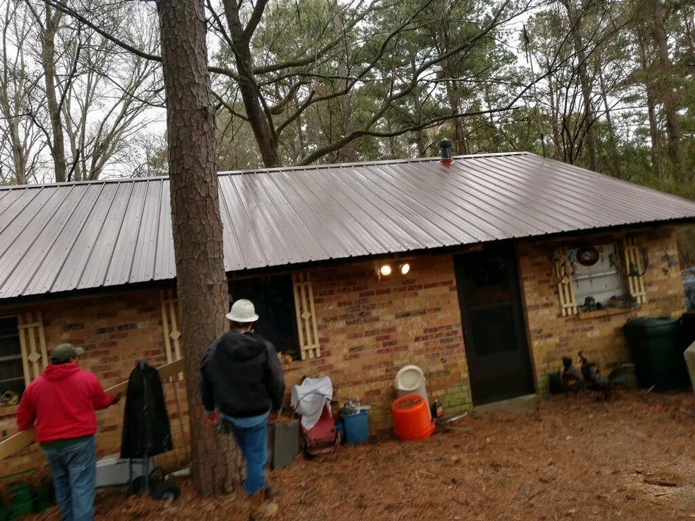 Slide of El Sol Roofing