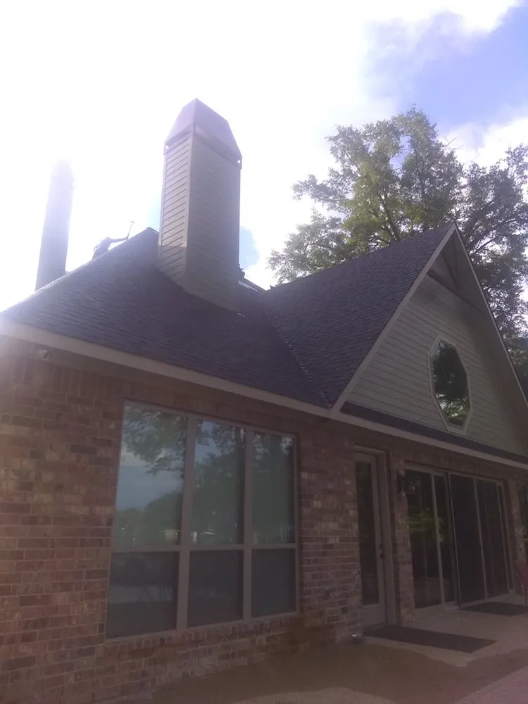 Slide of El Sol Roofing