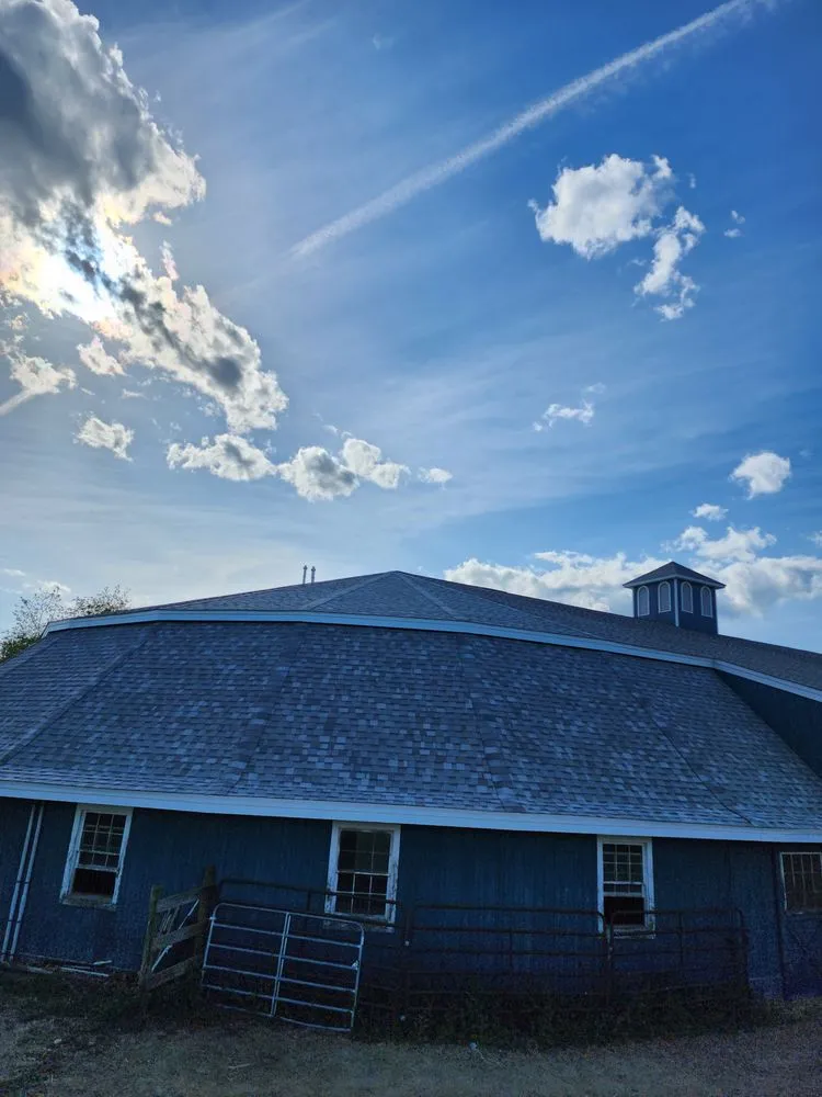 Slide of El Tata General Construction