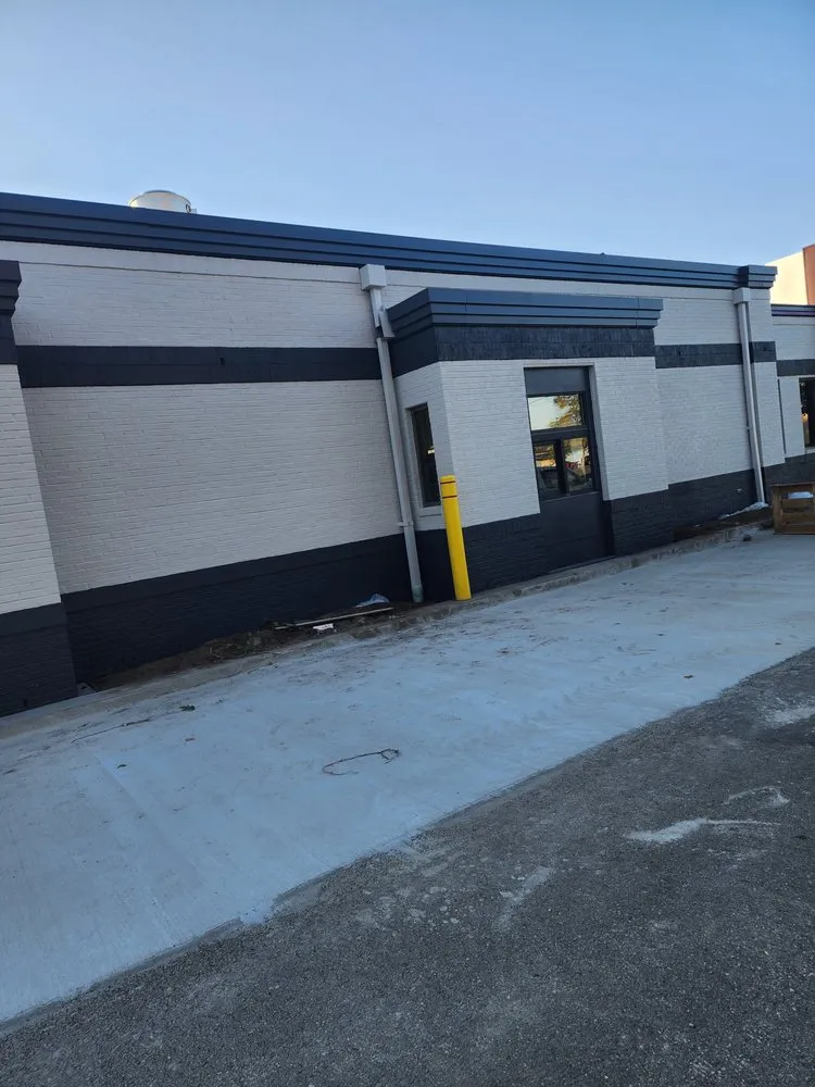 Slide of El Tata General Construction