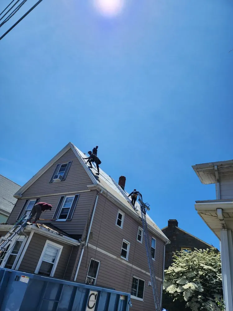 Slide of El Tata General Construction