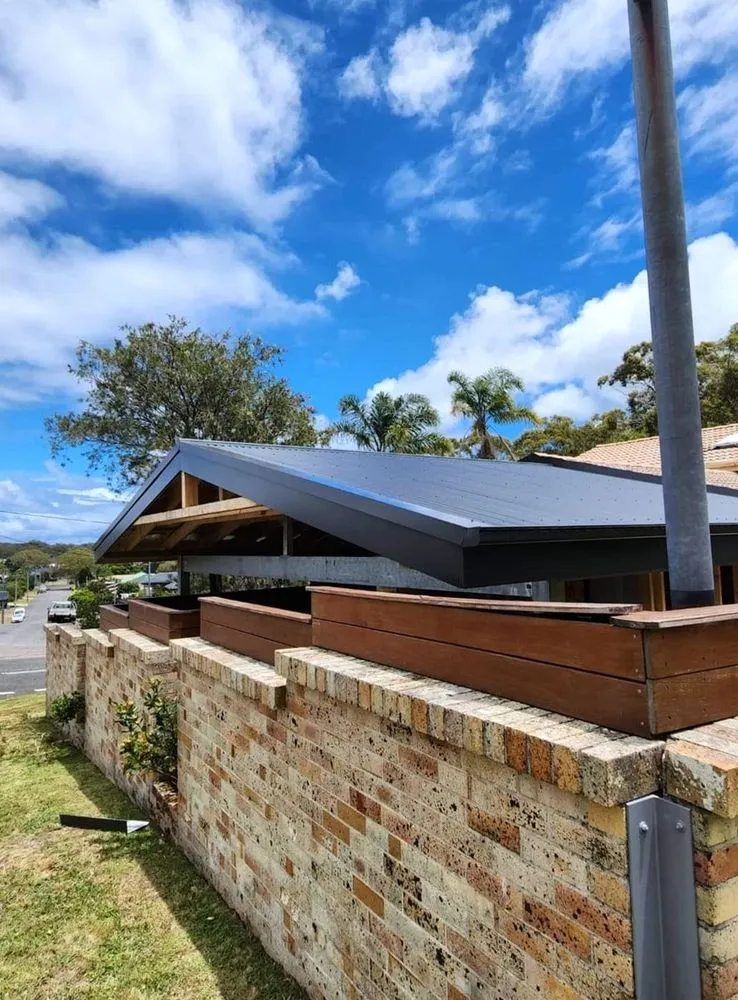 Slide of Elayon Roofing