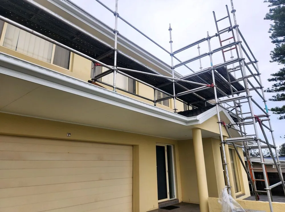 Slide of Elayon Roofing