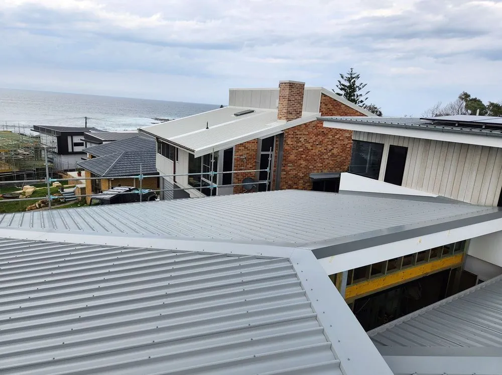 Slide of Elayon Roofing