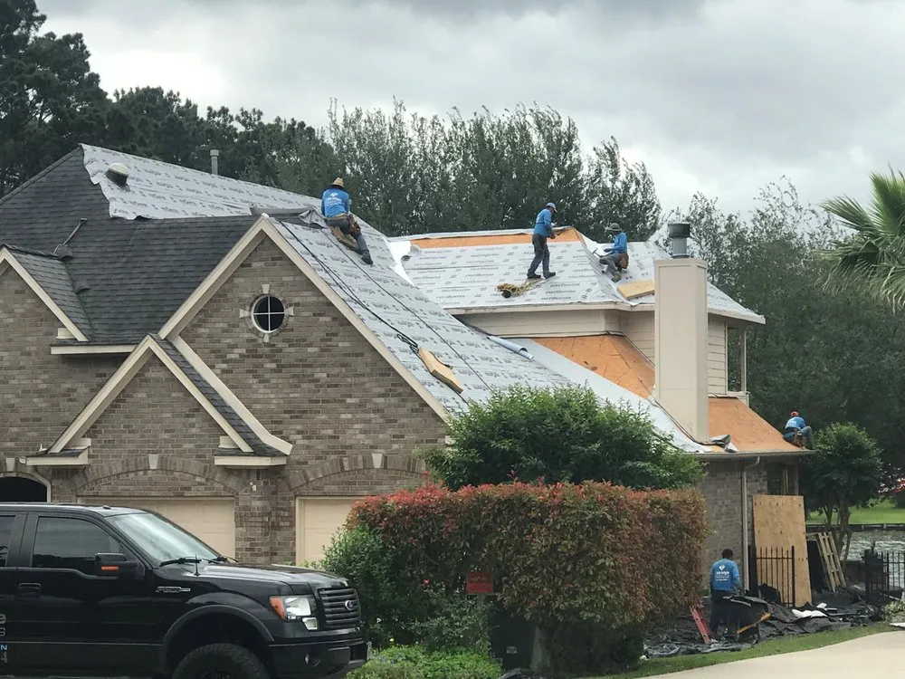 Slide of Eldridge Roofing & Solar