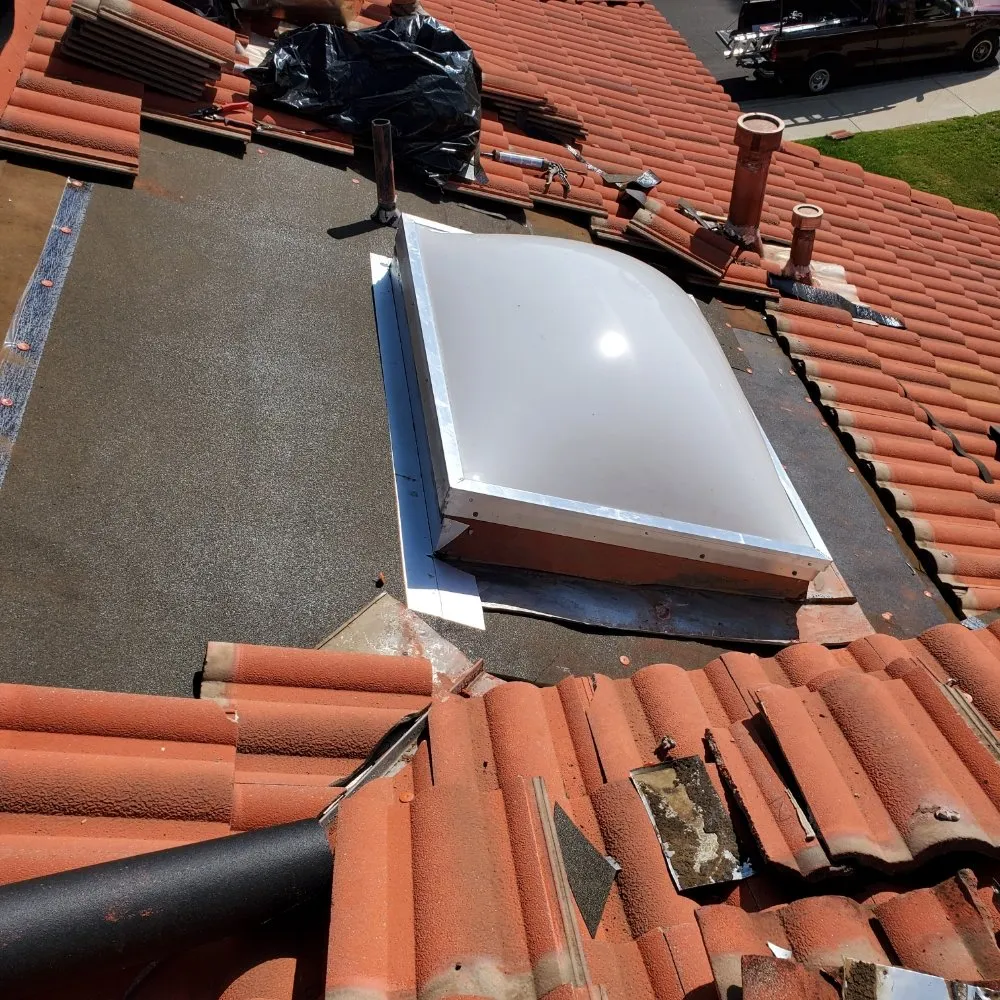 Slide of Eleazars Roofing