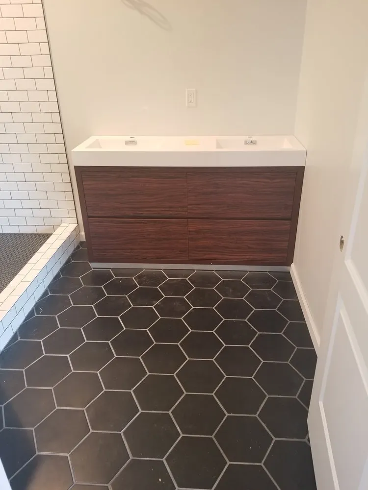 Slide of Elegant Home Exterior