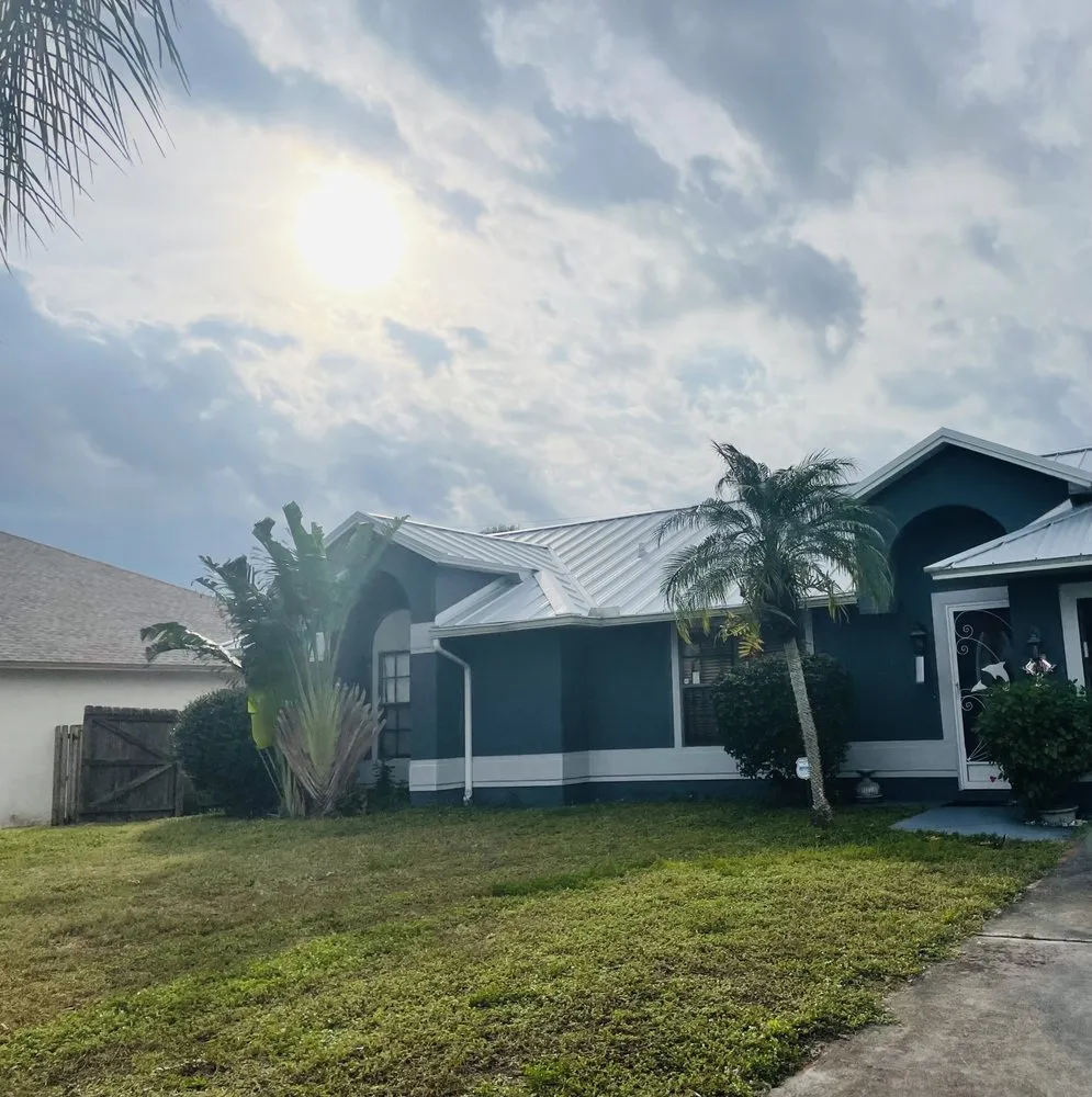 Slide of Elegant Roofing