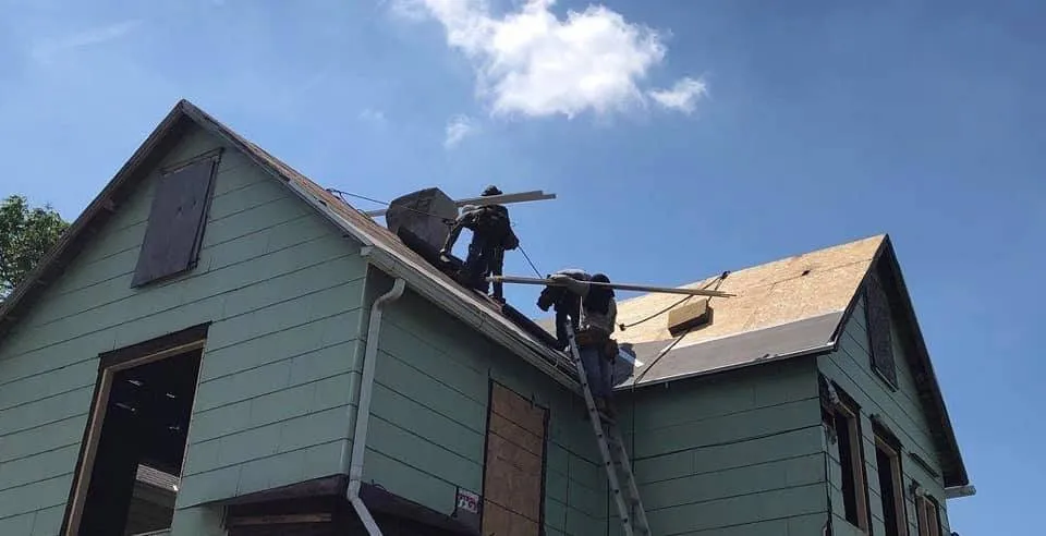 Slide of Elements Roofing & Construction