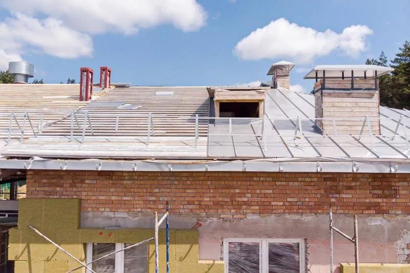 Slide of Elements Roofing & Construction