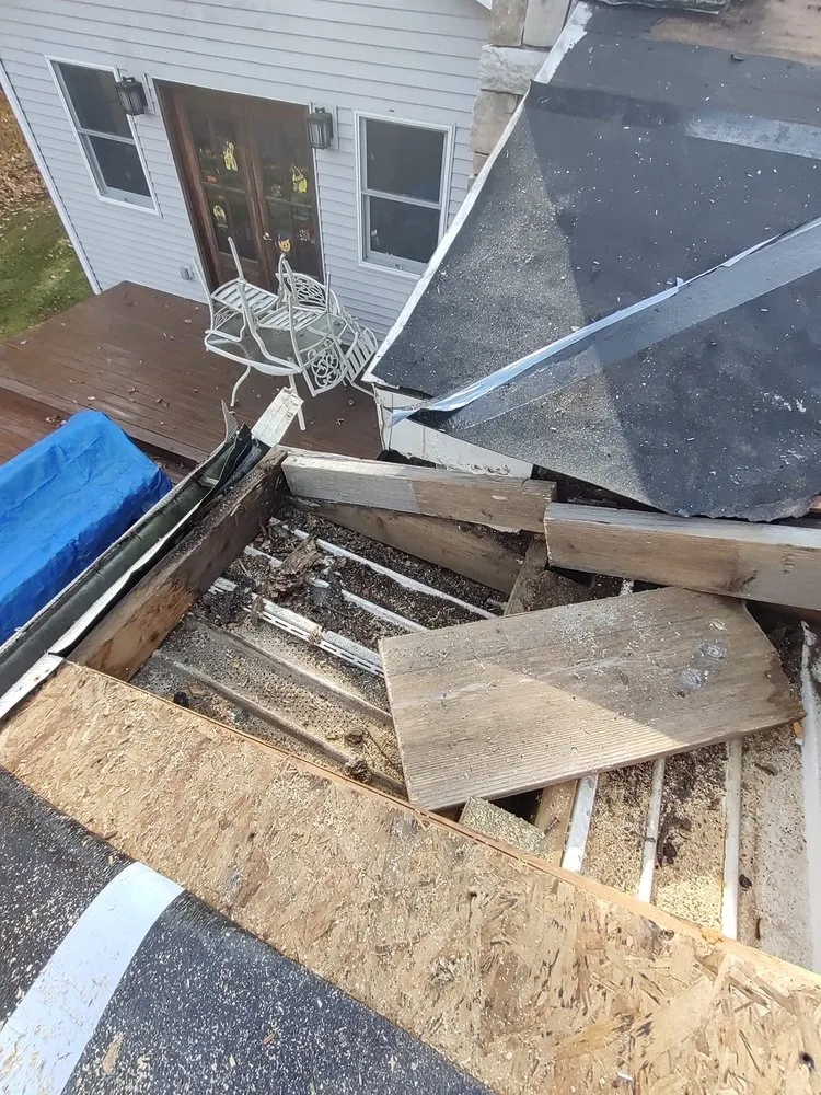 Top-rated roof installation in North Branch, MI by Elevate Construction