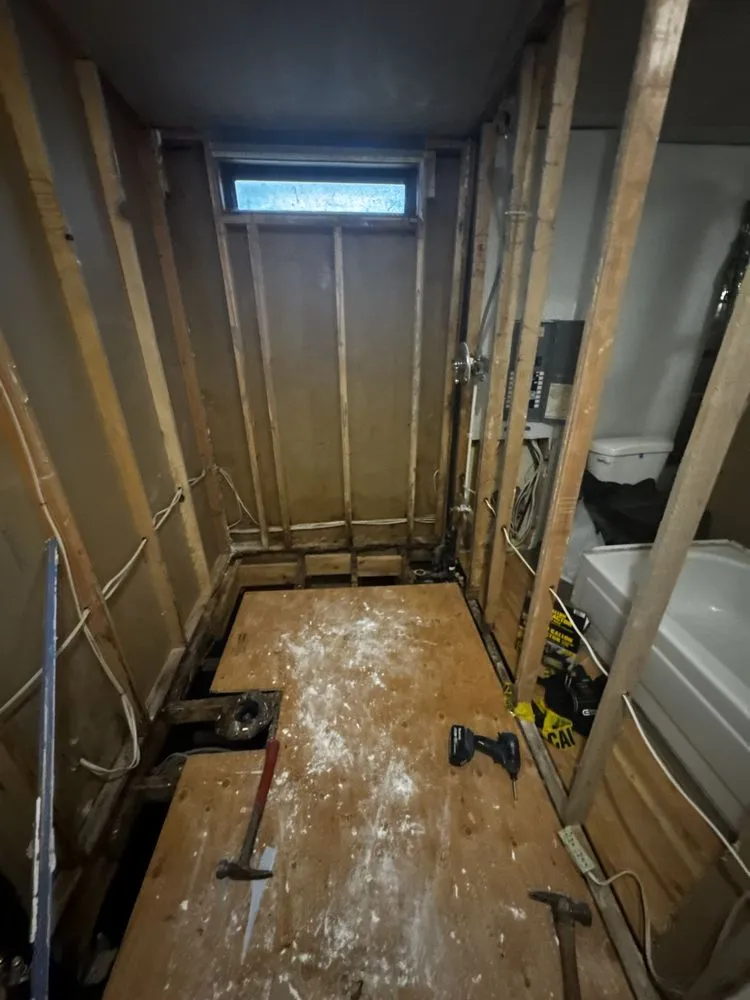 Slide of Elevate General Contractors