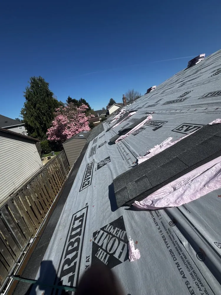 Slide of Elevate General Contractors