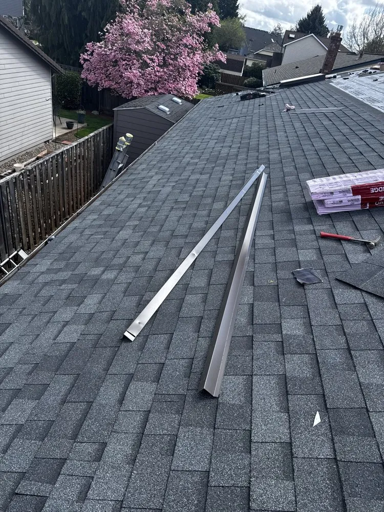 Slide of Elevate General Contractors