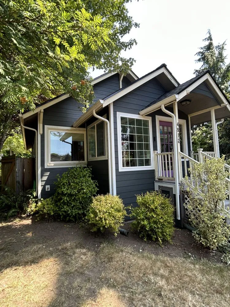 Slide of Eleven Siding