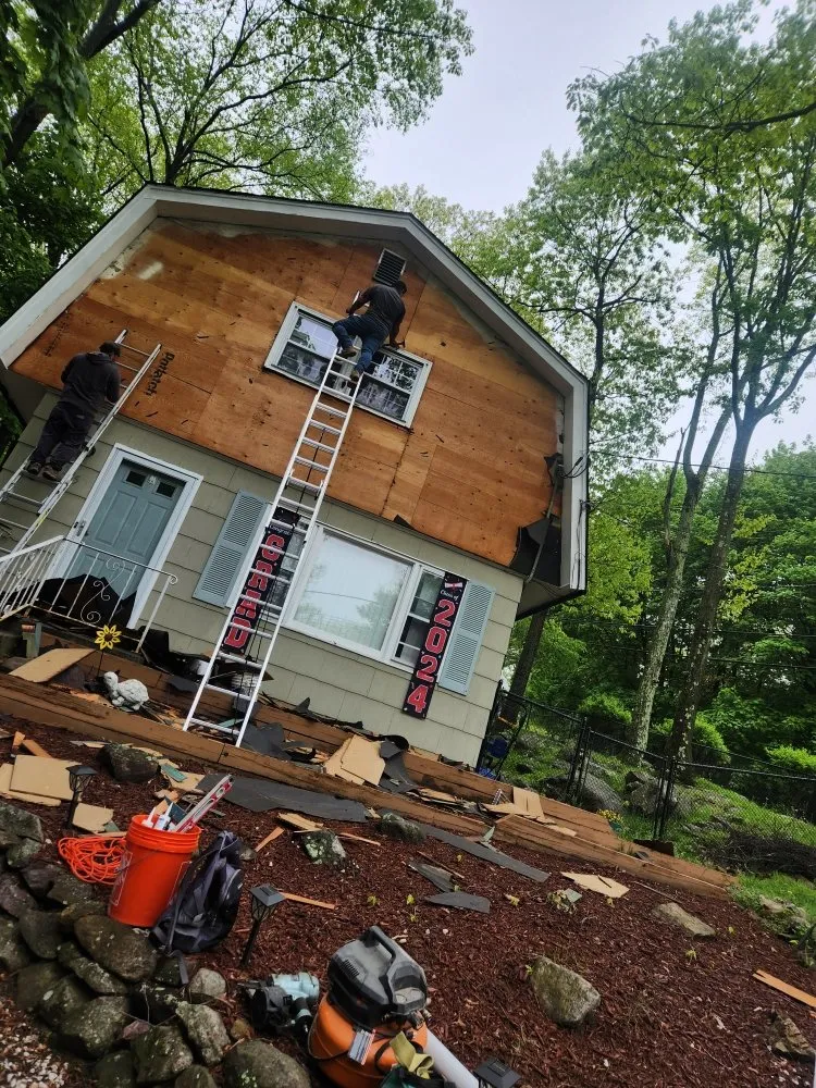 Slide of Elezi Construction