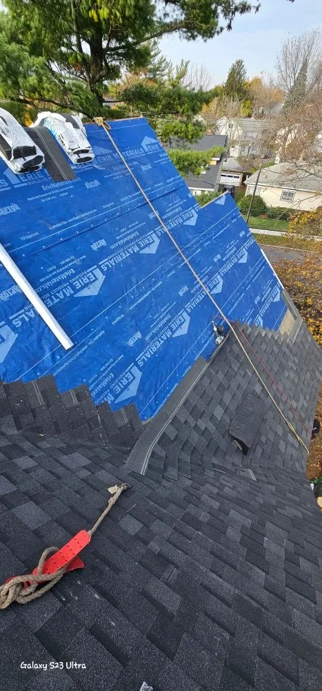 Slide of Elf Roofing and Siding