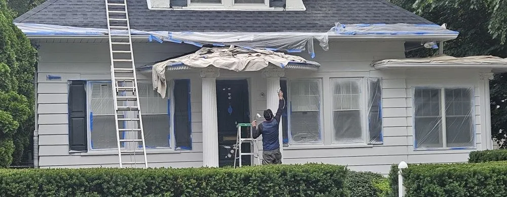 Slide of Elf Roofing and Siding