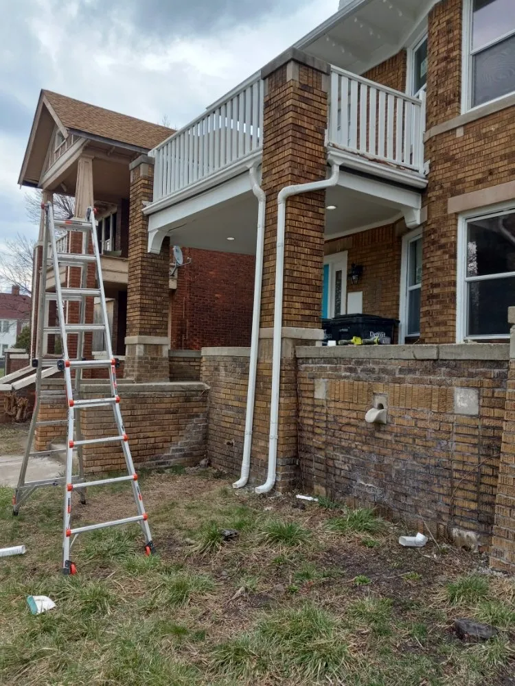 Slide of Eli is Home Improvement