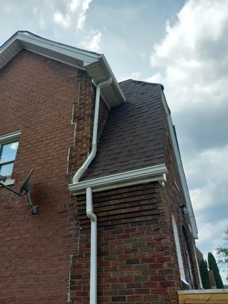 Slide of Eli is Home Improvement