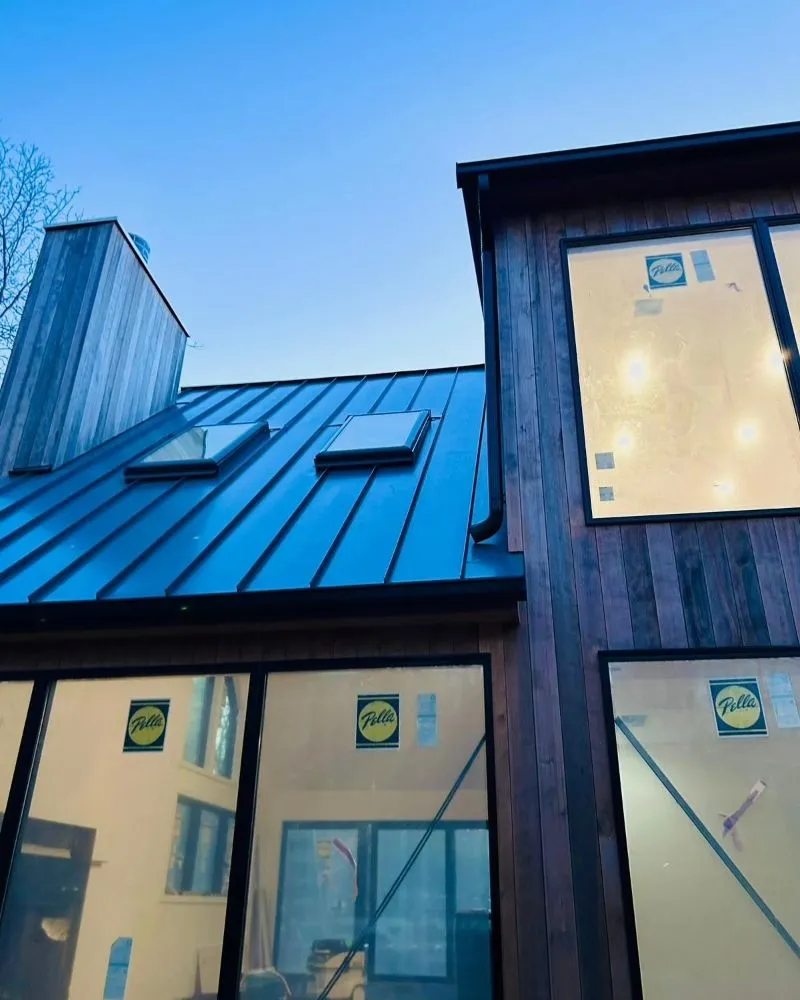 Slide of Eli Seamless Gutters