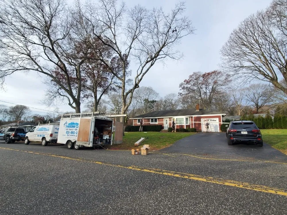 Slide of Eli Seamless Gutters