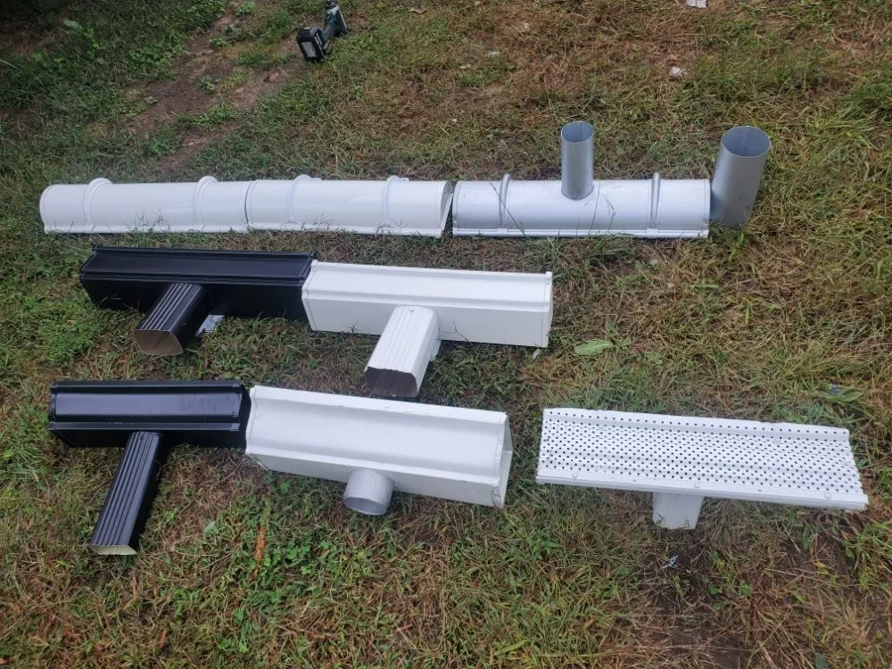 Slide of Eli Seamless Gutters