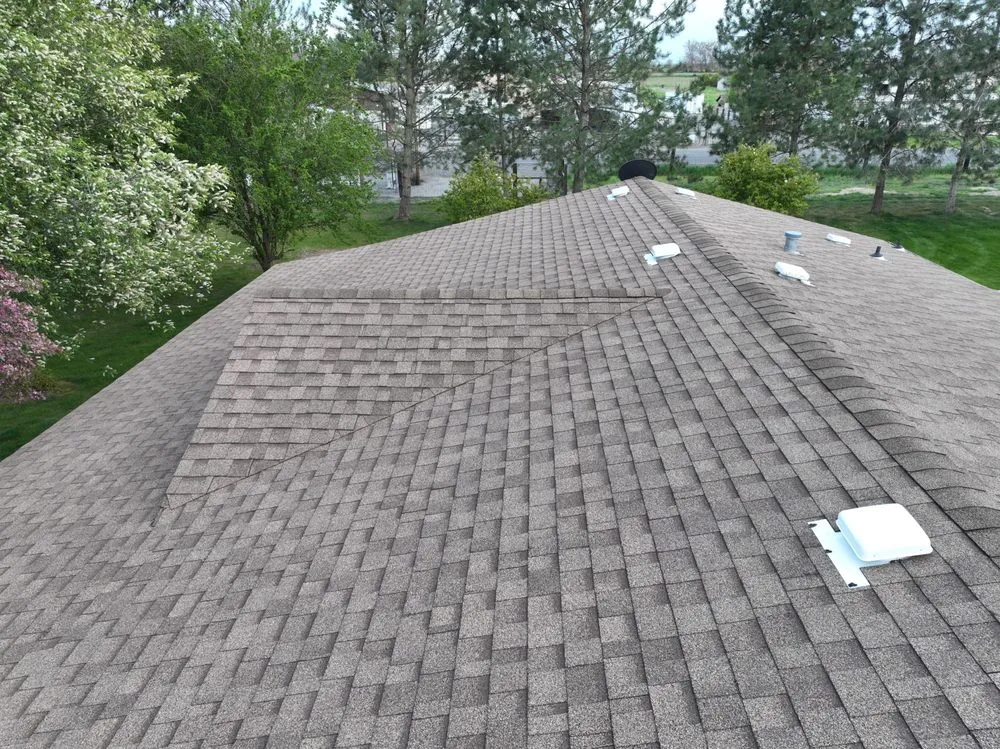 Trusted flat roof repair same-day service in Irrigan, OR by Elias Construction Services