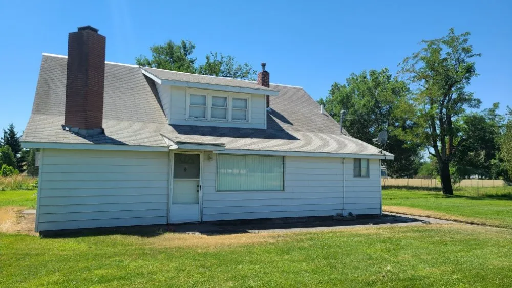 Slide of Elias Construction Services