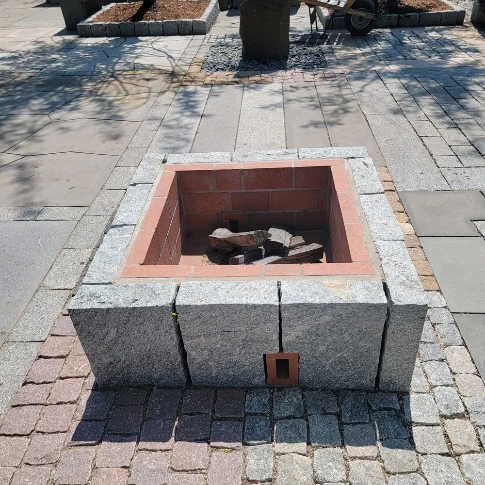 Slide of Elias Dubon Landscaping