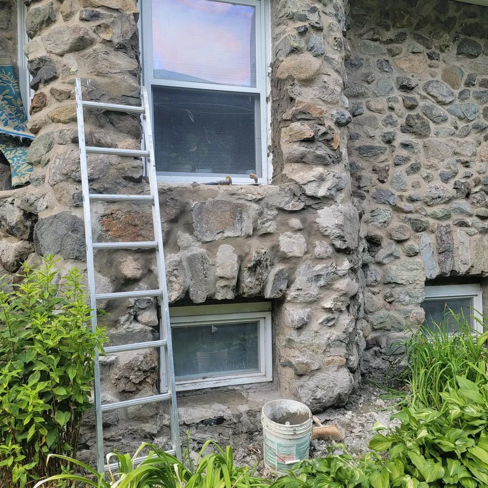 Slide of Elias Dubon Landscaping