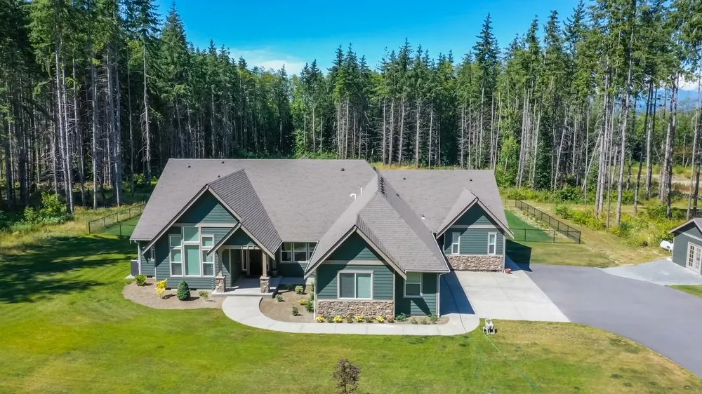 Slide of Elieff Brothers Roofing