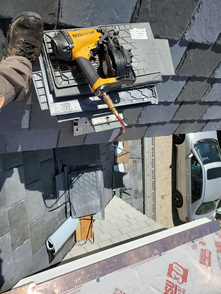 Slide of Eliel Garcia