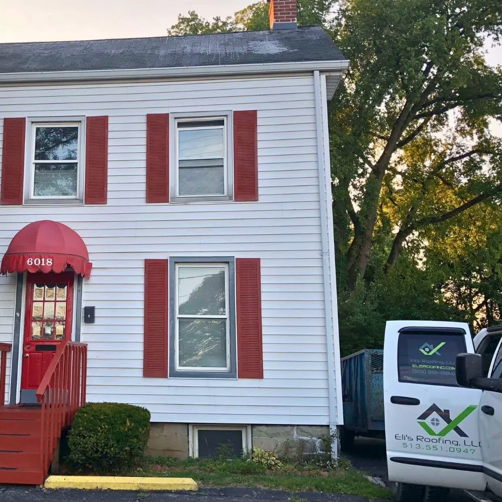 Slide of Eli's Roofing