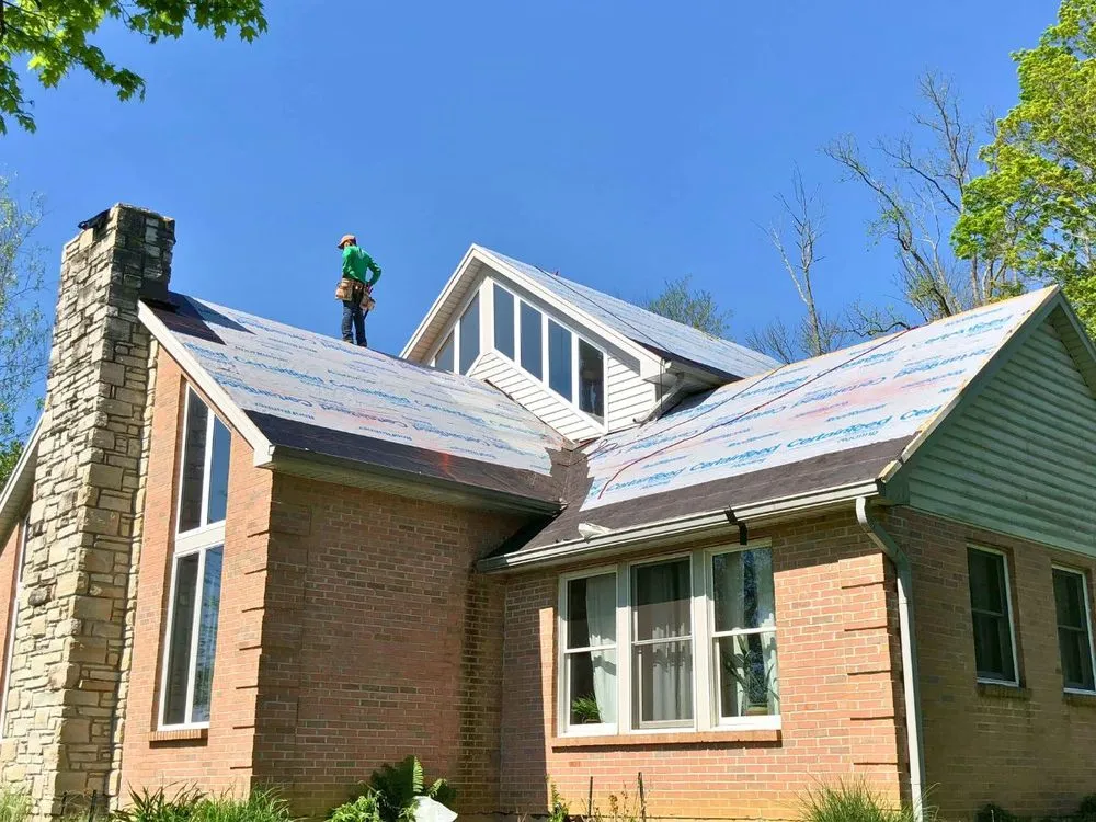 Slide of Eli's Roofing