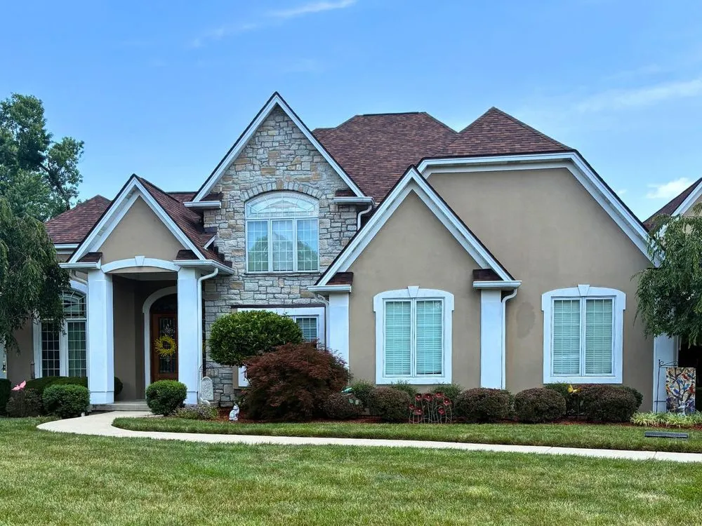 Slide of Eli's Roofing