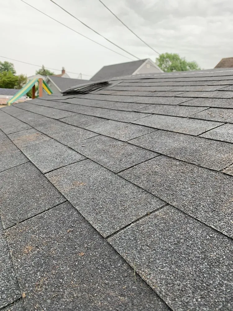 Slide of Eli's Roofing