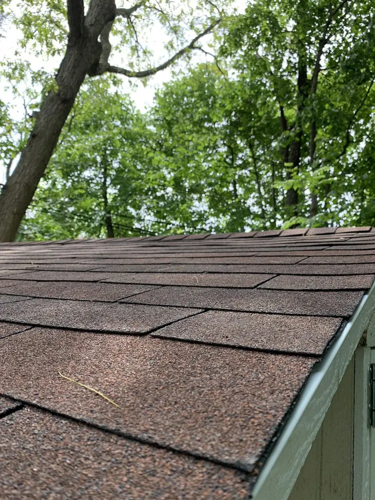 Slide of Eli's Roofing