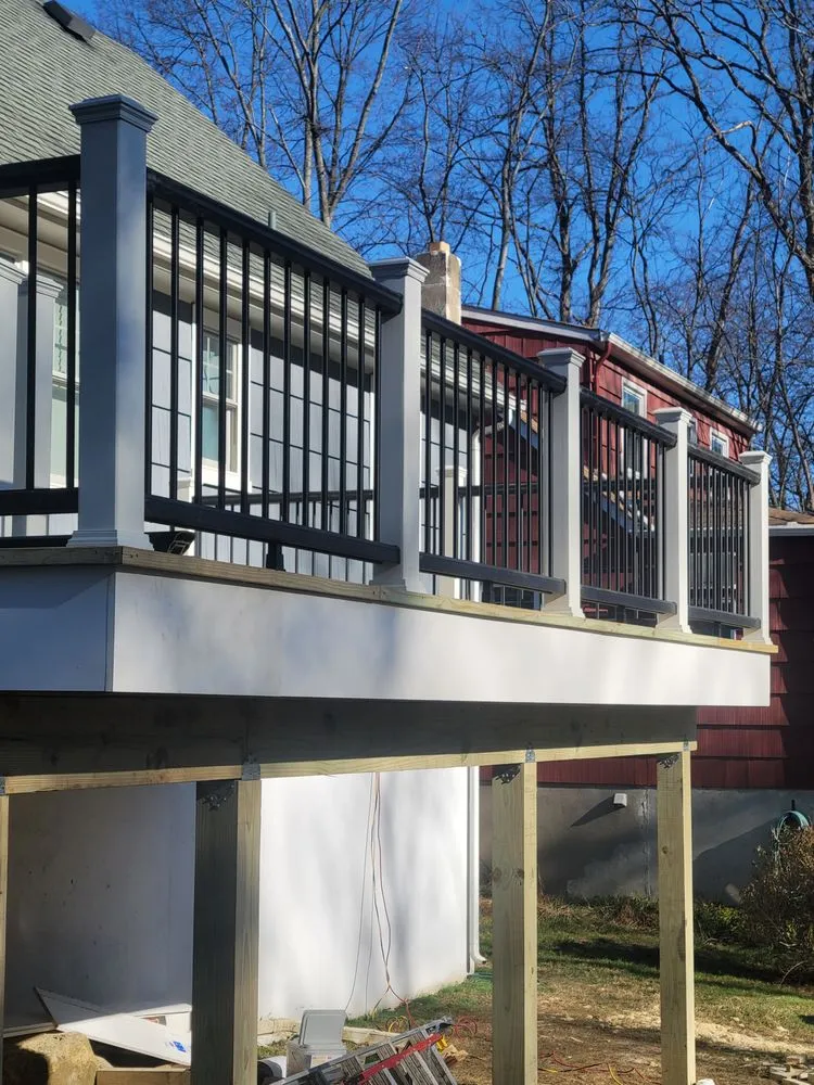 Slide of Eliseo General Contractor