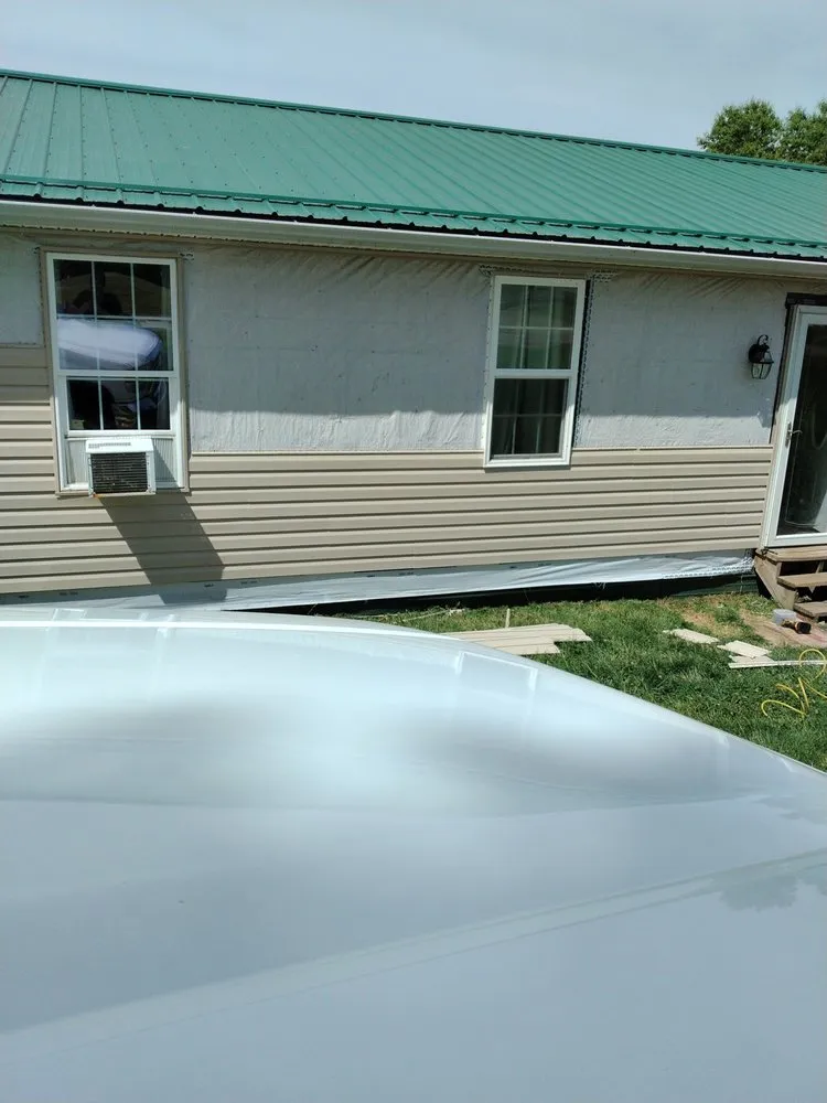 Slide of Elite Construction