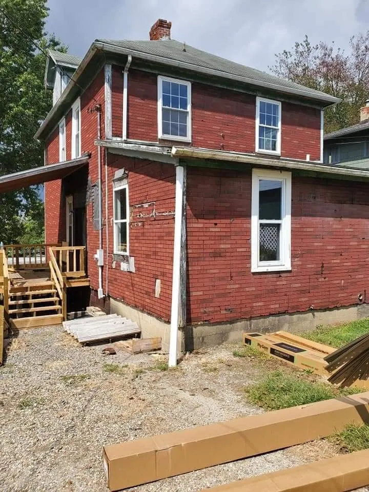 Slide of Elite Construction